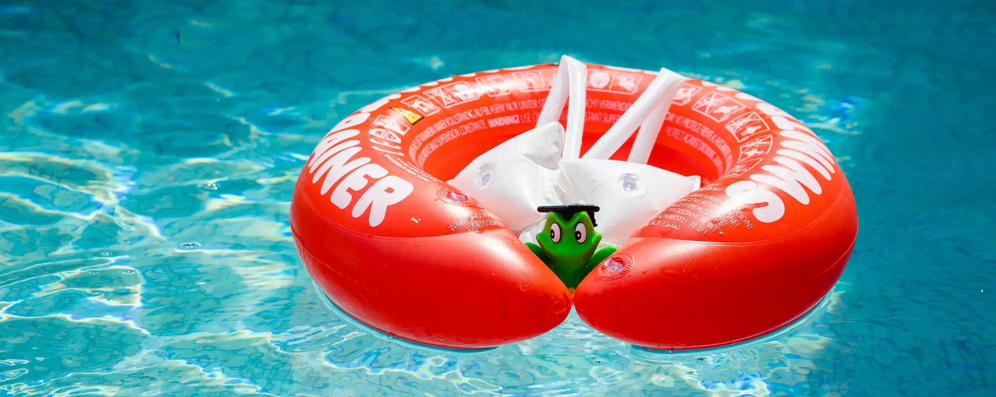 _D8A1229 Kopie baby floatie toddler floatie baby beach essentials